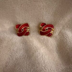 Vintage Enamel Elegant Red and Gold Clip On Earrings